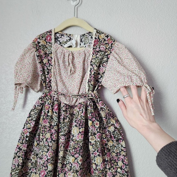 SHUTTER BUG by Betsy Daniels VTG 70s Girls Prairie Cottagecore Dress 8 Floral - Picture 9 of 9